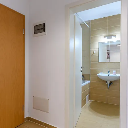 Lägenhet Elite Coresi